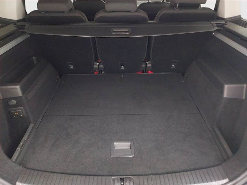 Volkswagen Touran (2018) Comfortline 2.0 TDI, Automat - fotka 14 z 17