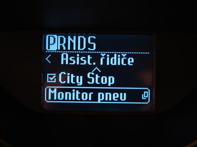 Ford C-MAX 2,0 TDCI 103kW AT 164tkm. STK - fotka 11 z 22