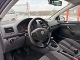 Volkswagen Golf 1,4 TSI DIGIKLIMA 6KVALT - náhled 10