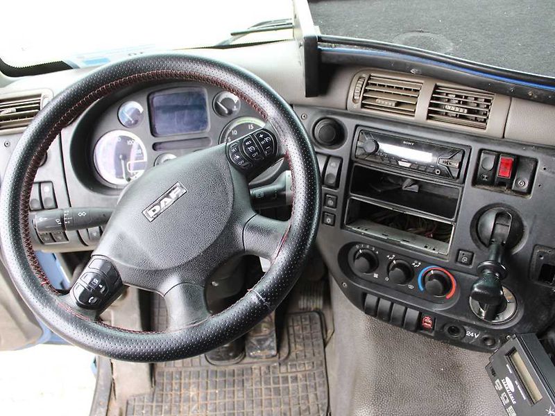 DAF CF FA 75360U, EURO 5, CARRIER SUP - fotka 9 z 17