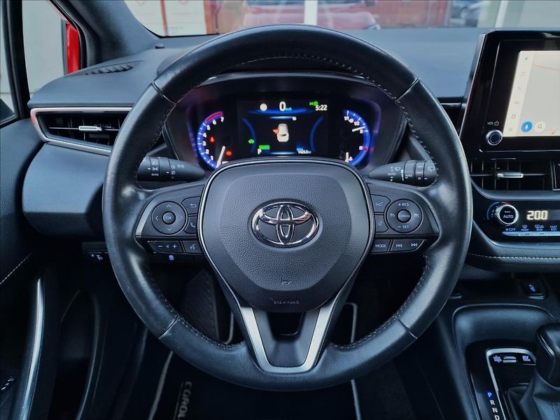 Toyota Corolla 1.8 Hybrid Comfort, ČR,1.Maj. - fotka 21 z 46