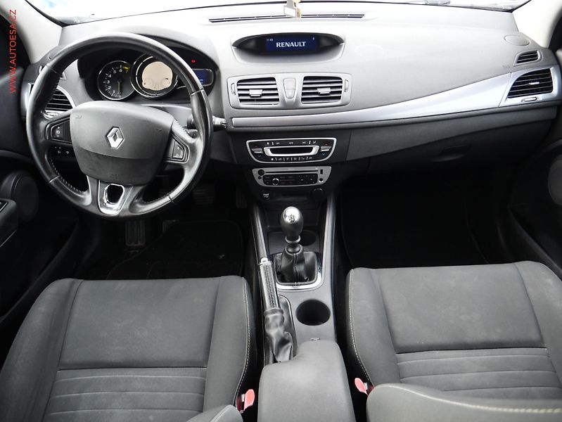 Renault Mégane (2014) 1.2 TCe, ČR, autoAC, temp - fotka 8 z 17