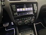 Škoda Octavia (2015) RS 2.0 TDI, Automat, Navi - náhled 12