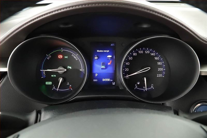 Toyota C-HR (2018) 1.8 Hybrid - fotka 8 z 18