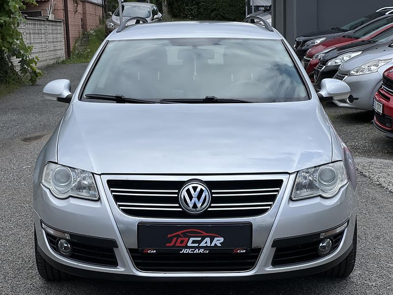 Volkswagen Passat Variant 2.0TDi 125kw DSG ALU - fotka 2 z 41