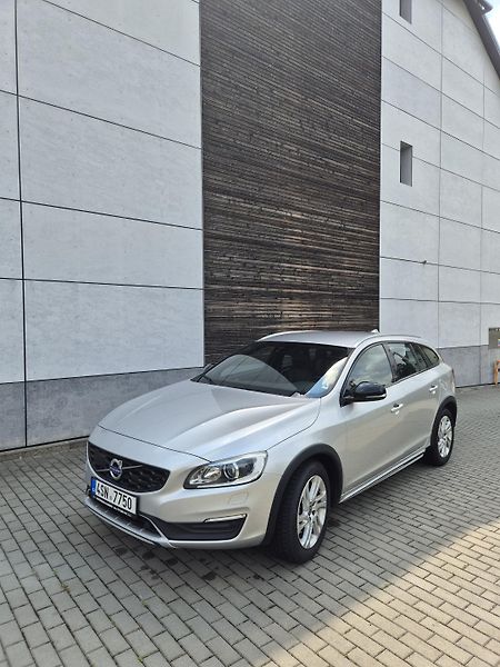 Volvo V60 (2016) Volvo V60 2016, Cross Country  - fotografie inzerátu