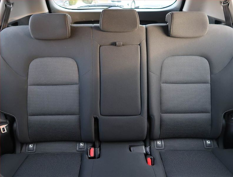 Kia Sportage (2020) 1.6 CRDi, 4X4, Serv.kniha - fotka 10 z 22