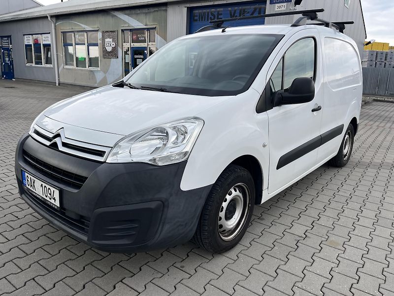 Citroën Berlingo (2017) 1.6 HDI 3MÍSTA - fotka 2 z 12