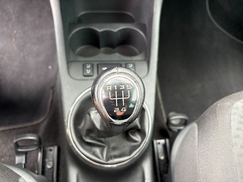 Škoda Roomster 1.4, 63kW, Klima, Výhřevy - fotka 11 z 15