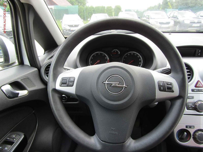 Opel Corsa (2014) 1.0i, AC, STK7/28 - fotka 15 z 19