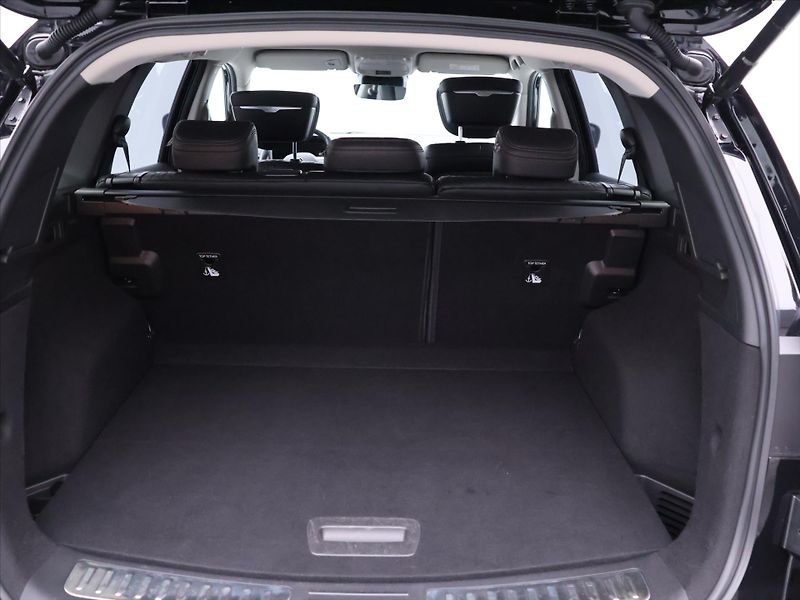 Renault Koleos 2,0 dCi 140kW Initale Paris 4x - fotka 10 z 34