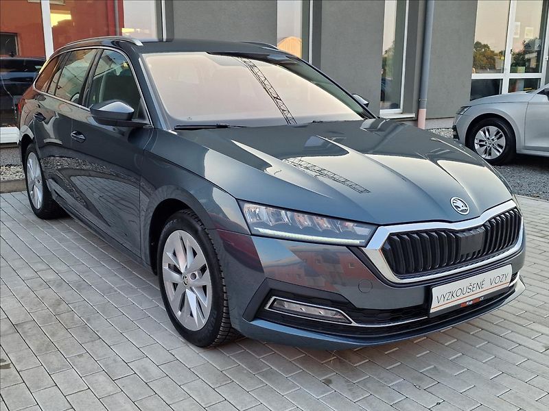 Škoda Octavia 2.0TDI Style, původ ČR,1.Maj. - fotka 3 z 50