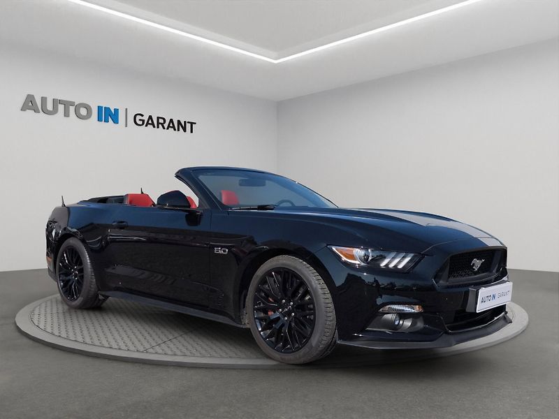 Ford Mustang (2017) Convertible GT 5.0 V8 310kW, Č - fotka 3 z 30