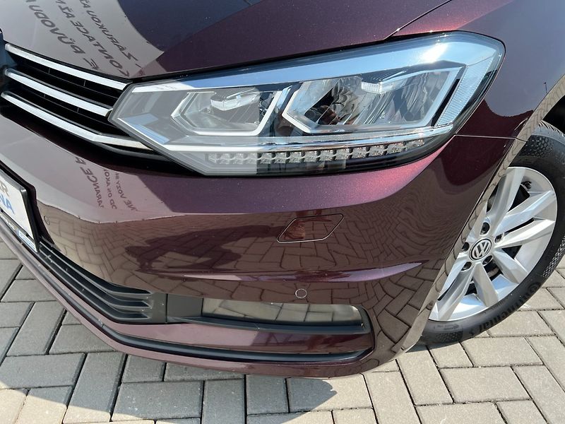 Volkswagen Touran (2019) 1.6TDi COMFORTLINE 7-míst - fotka 9 z 37