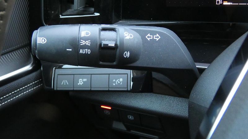 Renault Austral 1.3 MHEV 160 Techno - fotka 10 z 24