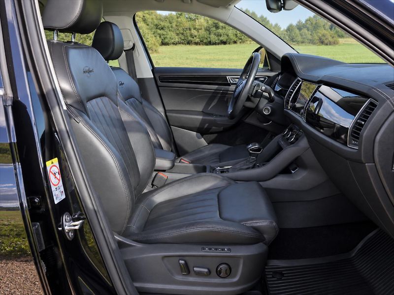 Škoda Kodiaq 2,0 TDI 147kW 4x4 DSG L&K DPH - fotka 12 z 44