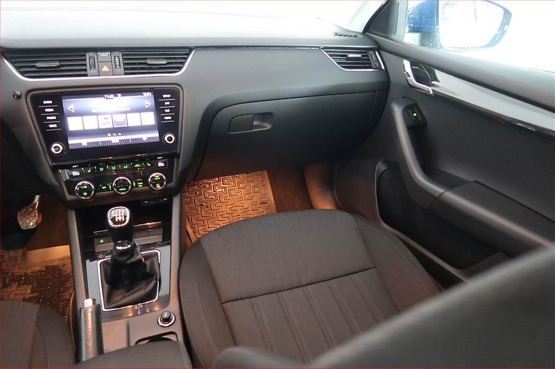 Škoda Octavia (2017) Style 2.0 TDI, Tempomat - fotka 8 z 19