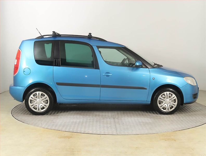 Škoda Roomster (2007) Comfort 1.4 16V, Serv.kniha - fotka 6 z 16