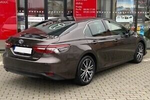 Toyota Camry 2,5 Hybrid Executive - fotka 3 z 30