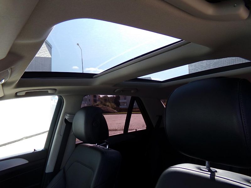 Mercedes-Benz GLE 3,0   350 CDI 4MATIC - fotka 18 z 29