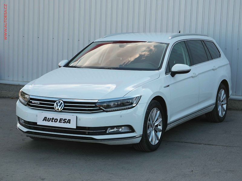 Volkswagen Passat (2018) 2.0TDi 4x4, 1.maj,ČR, DSG - fotka 3 z 23