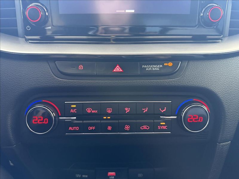 Kia Ceed 1,0   73kW,GTline, - fotka 15 z 25