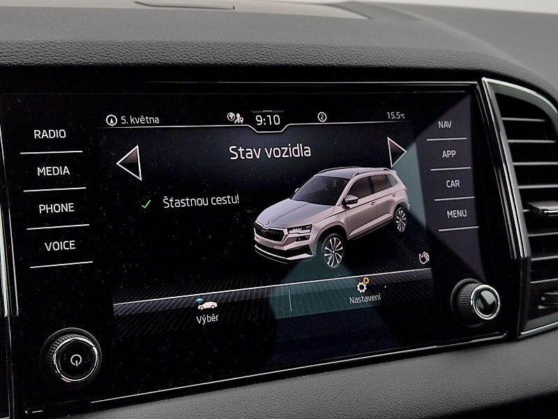 Škoda Karoq (2023) Ambition - Business 2,0 Tdi 85 - fotka 14 z 38