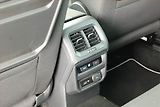 Volkswagen Tiguan (2019) 2.0 TDI, Automat, Serv.kniha - náhled 17