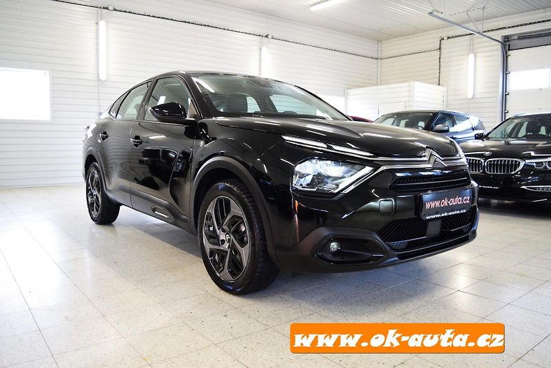 Citroën C4 X 1.2 PURETECH PACK 96 kW. - fotka 11 z 62
