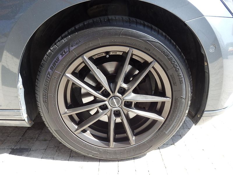 Volkswagen Passat 2.0 TDI 6x AIRBAG, DIGI. KLIMA - fotka 17 z 20