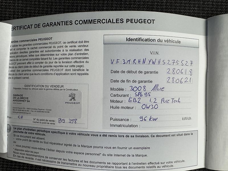 Peugeot 3008 (2018) 1,2I STT ALLURE NAVI KAMERA - fotka 31 z 33