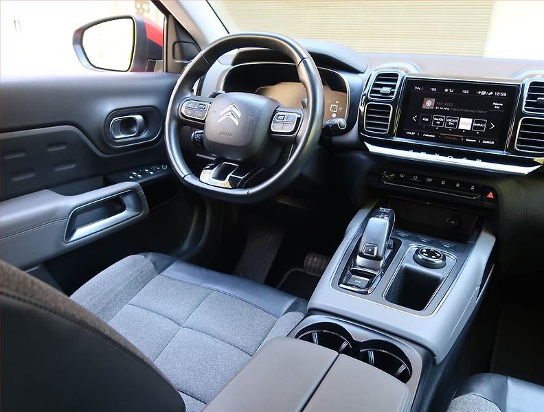 Citroën C5 Aircross (2019) BlueHDi 180, Automat, Kůže - fotka 7 z 21