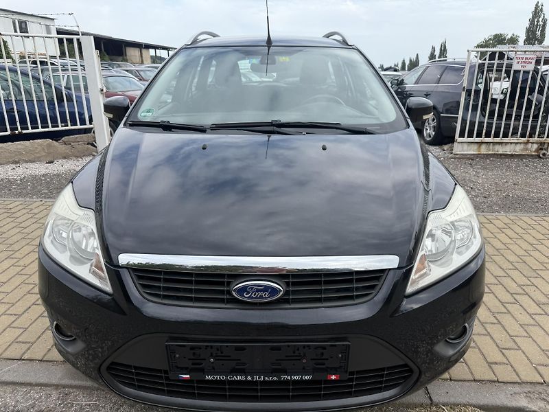 Ford Focus (2009) 1.6 td - fotka 3 z 40
