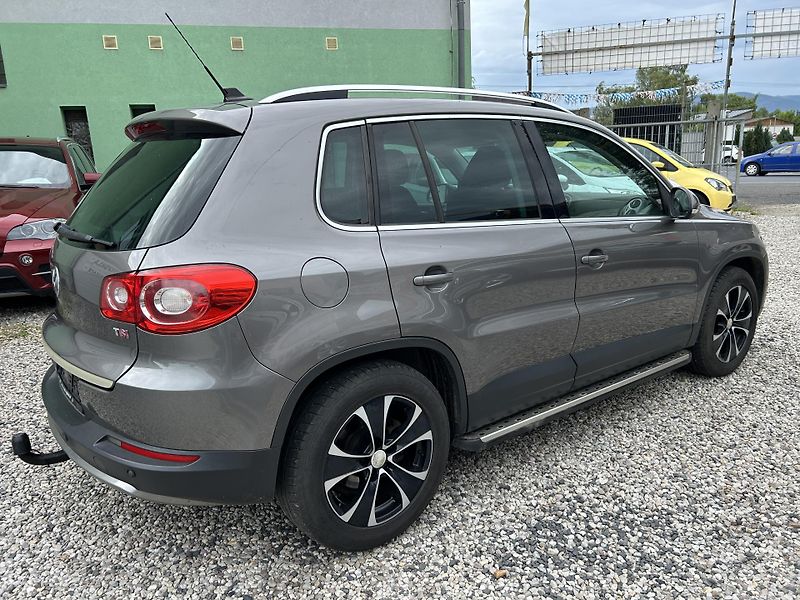 Volkswagen Tiguan (2009) 1.4 TSi 110 KW 4x4 - fotka 6 z 34