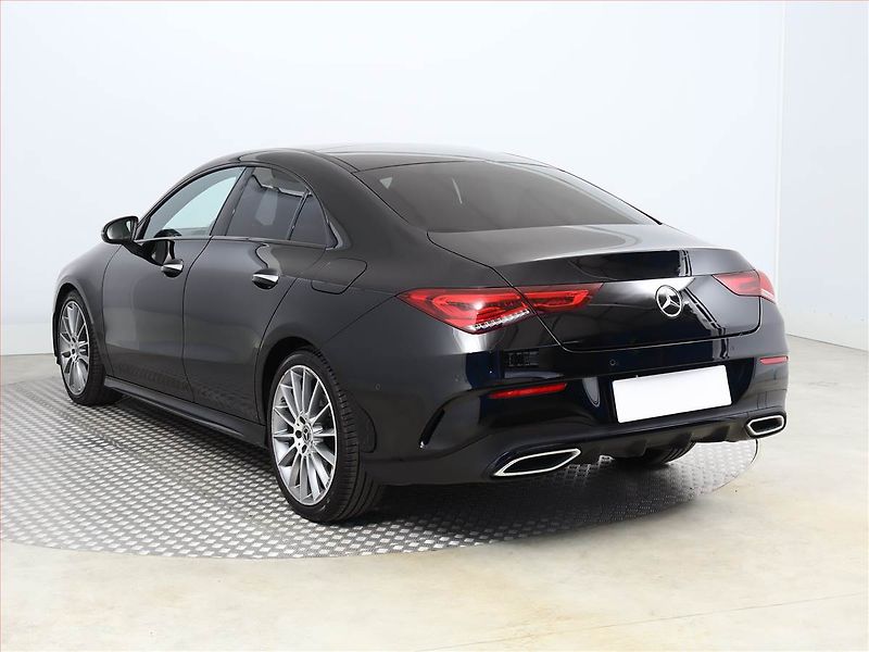 Mercedes-Benz CLA (2022) AMG Paket 220 d - fotka 4 z 22