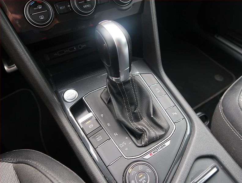Volkswagen Tiguan Allspace (2019) R-Line 2.0 TSI - fotka 13 z 25