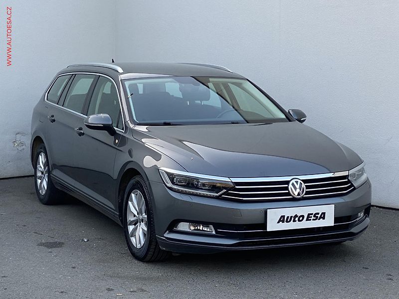 Volkswagen Passat (2017) 2.0 TDi, Comfortline, DSG - fotka 1 z 18