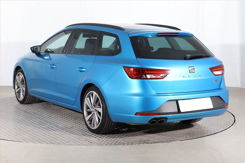 Seat Leon (2015) 1.8 TSI, Serv.kniha, Kůže - fotka 4 z 27