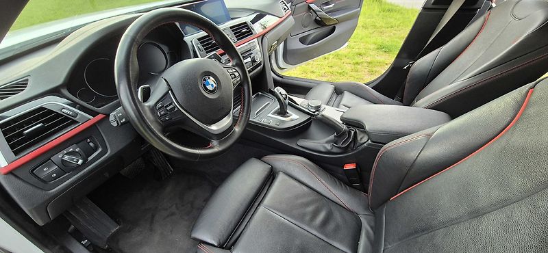 BMW Řada 4 (2017) - fotka 16 z 23