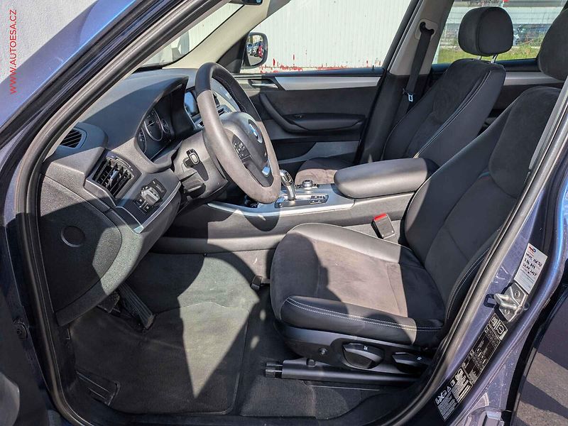 BMW X3 (2011) 2.0d xD, 2.maj, AT, navi - fotka 9 z 17