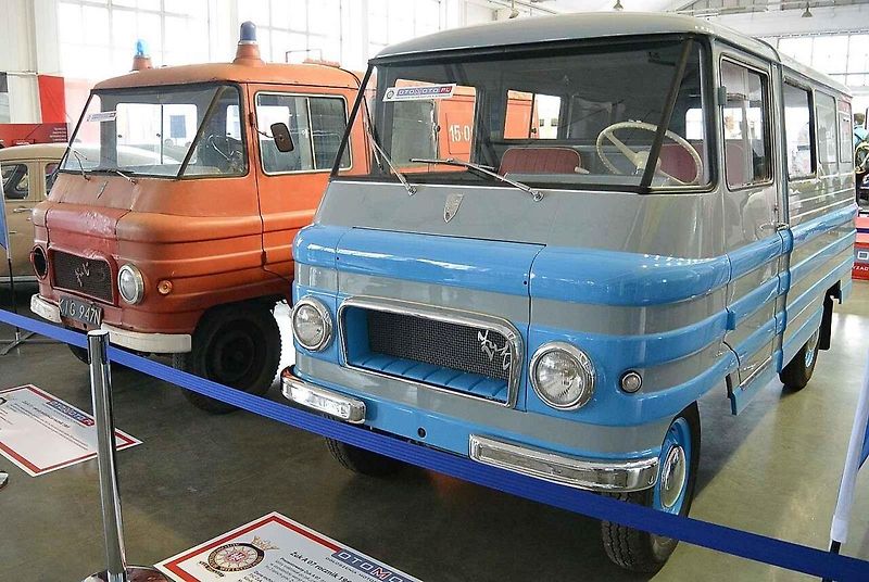 Zavzpomínejte s námi na to, jaká auta, s výjimkou těch co patřila invazním vojskům, se v srpnu 1968 pohybovala na našich silnicích.