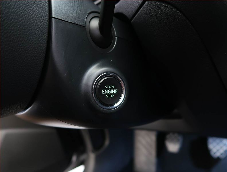 Škoda Octavia (2017) Style Plus 1.6 TDI, Tempomat - fotka 20 z 23
