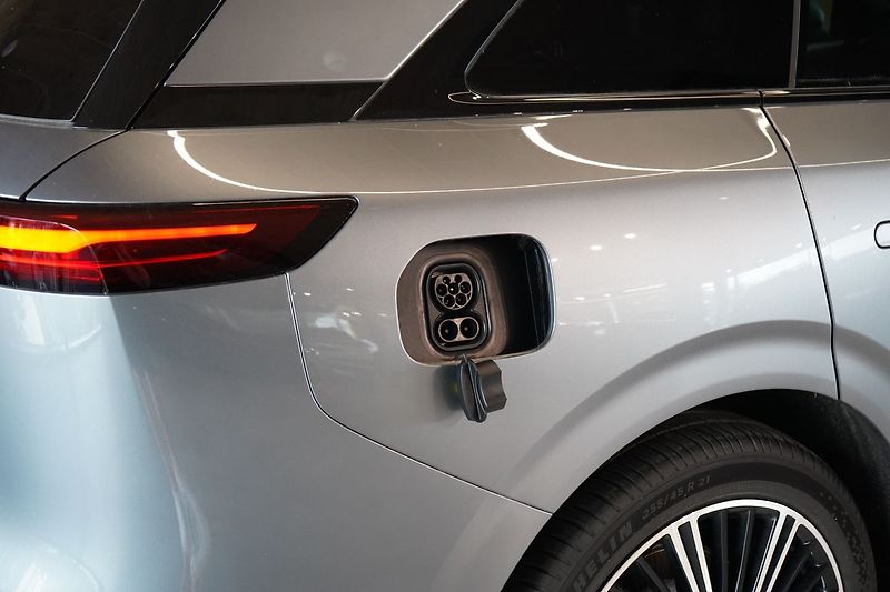 Xpeng G9 (2026) AWD Performance - 575 HP !!! - fotka 9 z 53