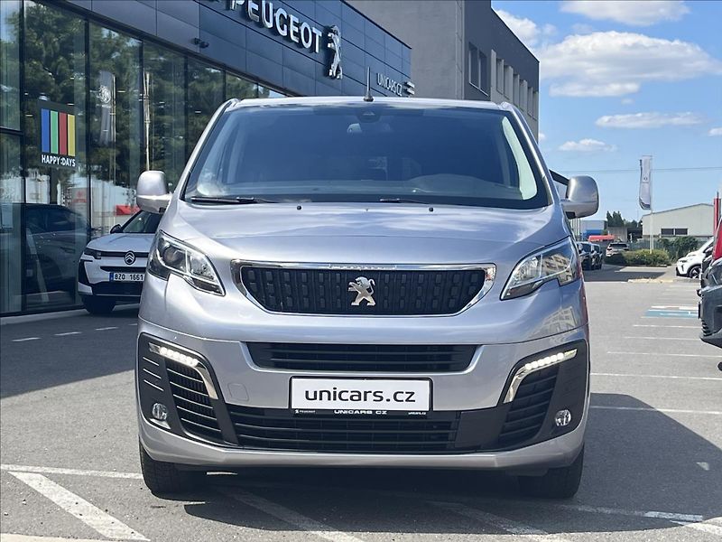 Peugeot Traveller 2,0 BlHDi  StandardActive AT C - fotka 2 z 22