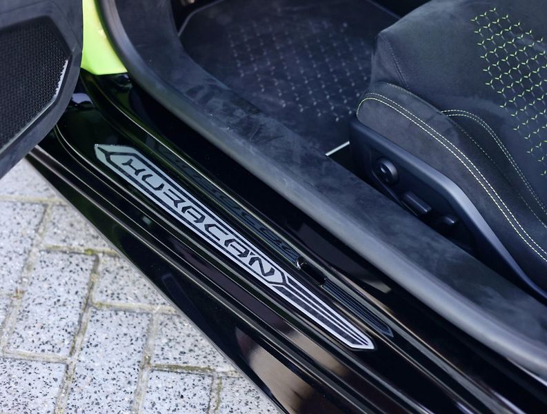 Lamborghini Huracán (2018) 5.2 V10 Performante 470KW - fotka 36 z 74