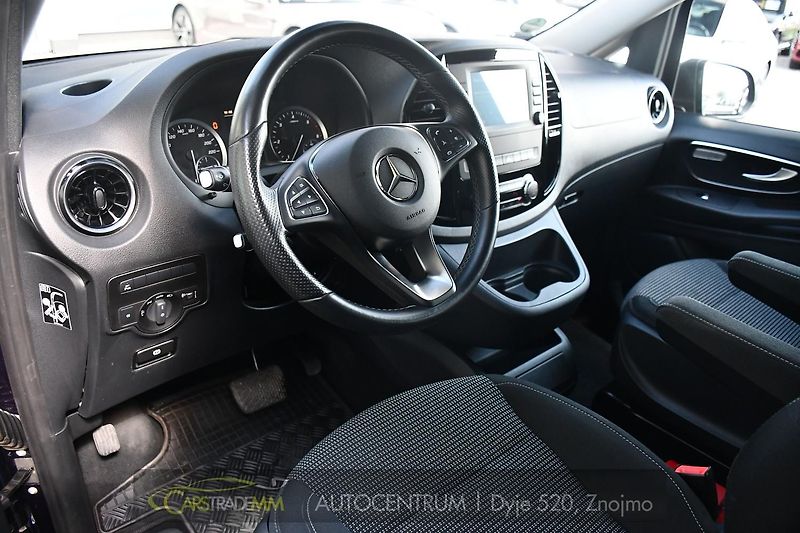 Mercedes-Benz Vito TOURER - fotka 9 z 45