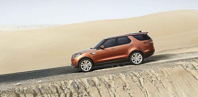 Land Rover Discovery.