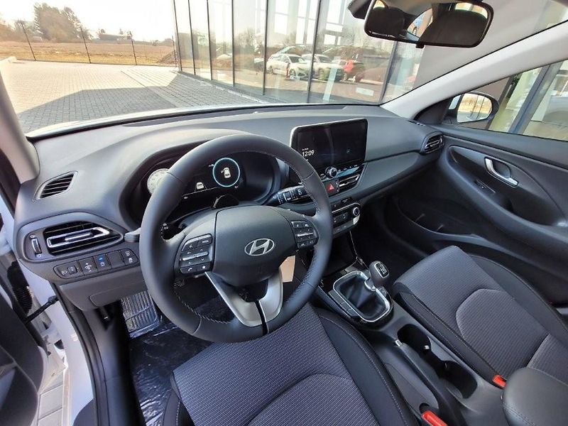 Hyundai i30 (2026) 1,0 T-GDI 85kW MT COMFORT  - fotka 13 z 27