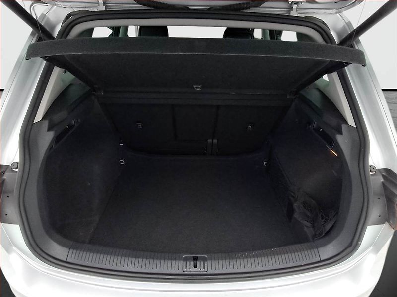 Volkswagen Tiguan (2019) 2.0 TDI - fotka 14 z 17