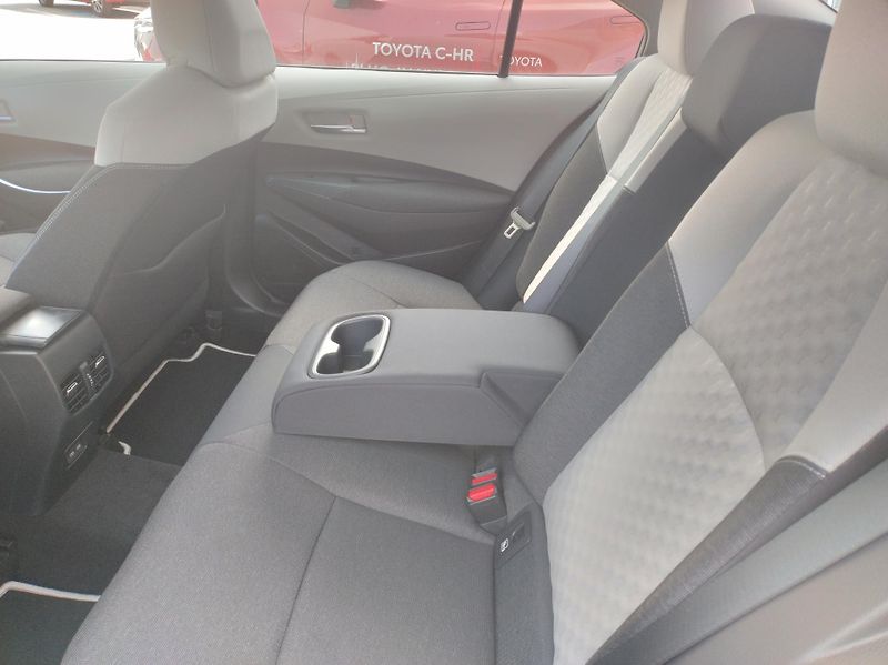 Toyota Corolla (2026) SD 1.8 FHEV Comfort - fotka 7 z 14
